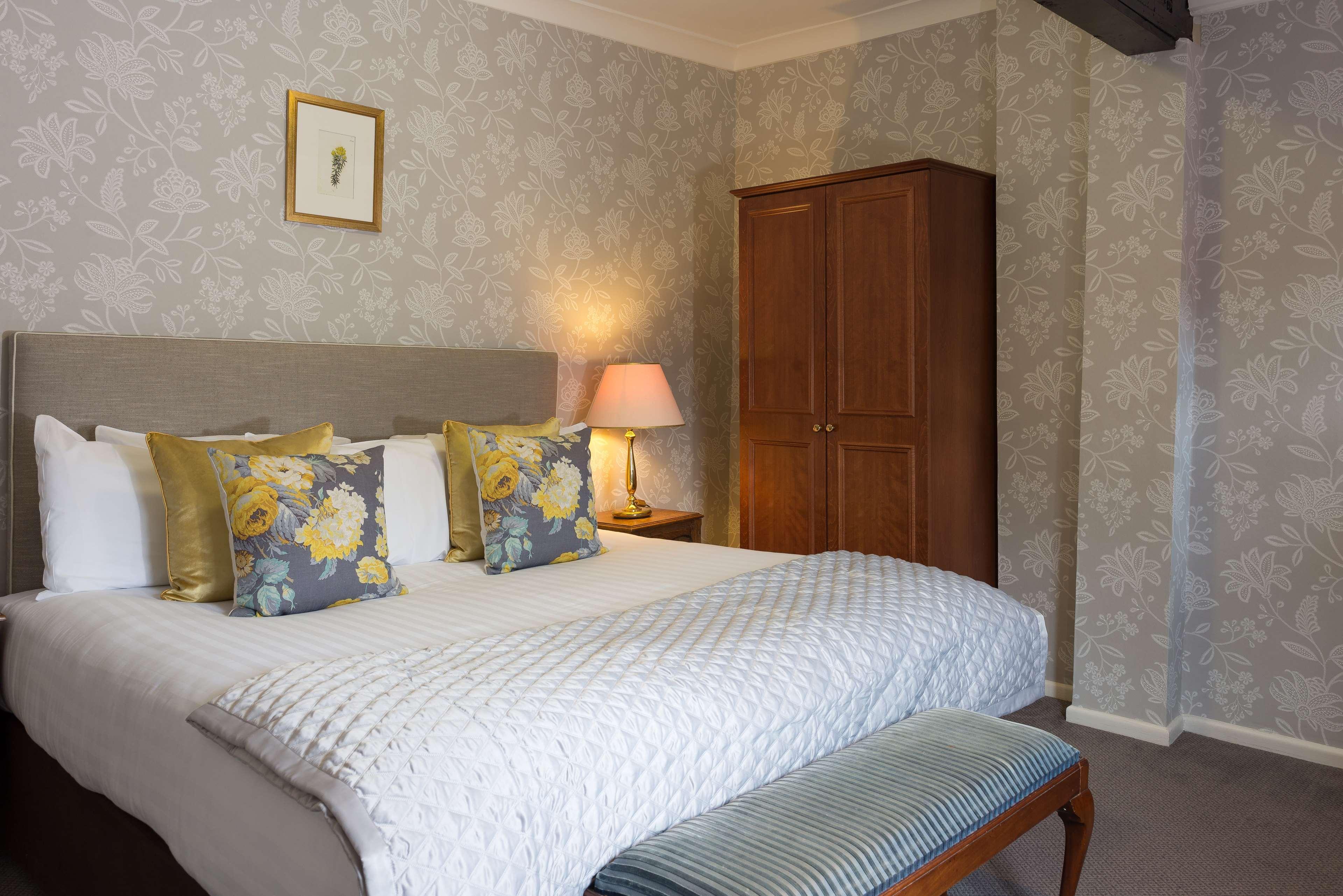 Best Western Red Lion Hotel Salisbury Extérieur photo