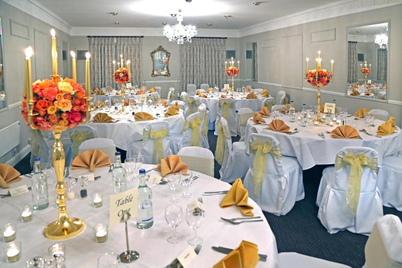 Best Western Red Lion Hotel Salisbury Extérieur photo